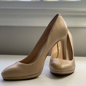 Banana Republic, Kelsey Pump, Dune Sz 7